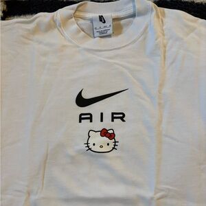 Hello Kitty x Nike Unisex tshirt
